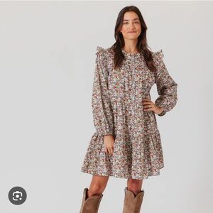 Nwt Kalani Dress - Libby Floral - Pink Chicken
L $270 liberty fabric fall casual